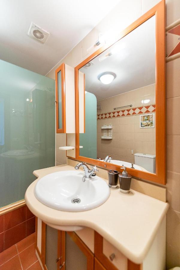 Nice Apartment Center City غرناطة المظهر الخارجي الصورة